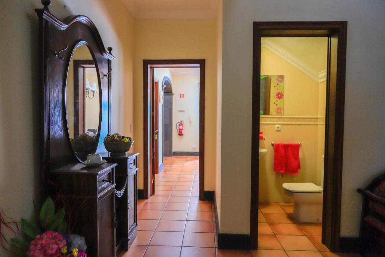 Bella Italia Populo Guest House ปอนตาเดลกาดา ภายนอก รูปภาพ