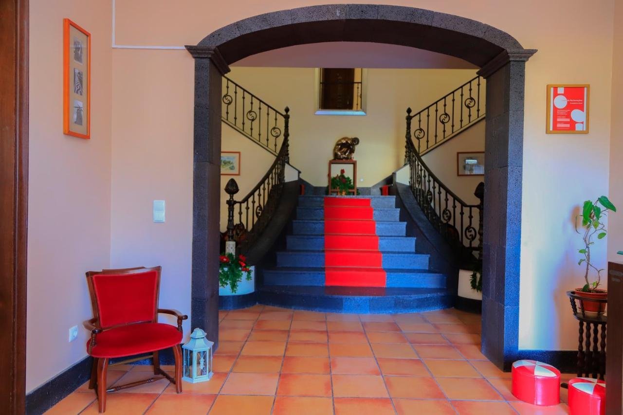 Bella Italia Populo Guest House ปอนตาเดลกาดา ภายนอก รูปภาพ
