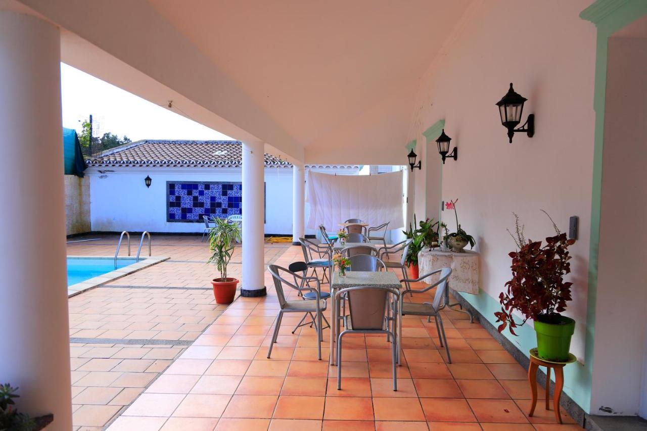 Bella Italia Populo Guest House ปอนตาเดลกาดา ภายนอก รูปภาพ