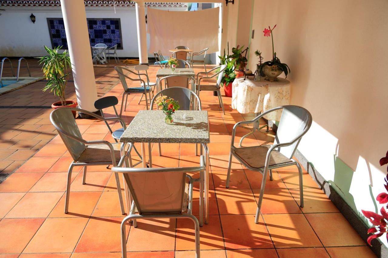 Bella Italia Populo Guest House ปอนตาเดลกาดา ภายนอก รูปภาพ