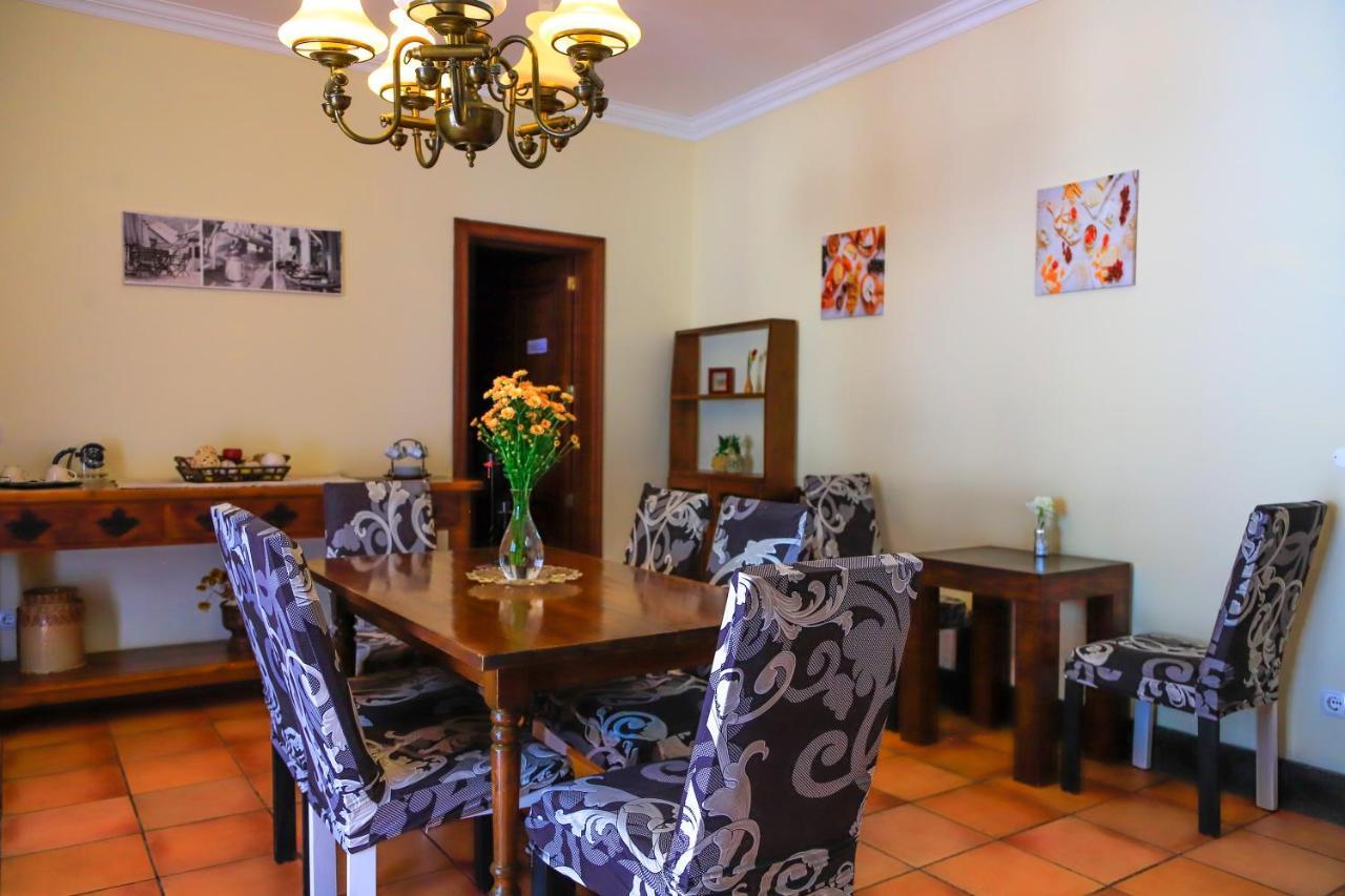 Bella Italia Populo Guest House ปอนตาเดลกาดา ภายนอก รูปภาพ