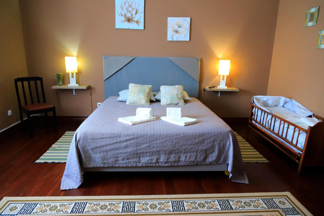 Bella Italia Populo Guest House ปอนตาเดลกาดา ภายนอก รูปภาพ