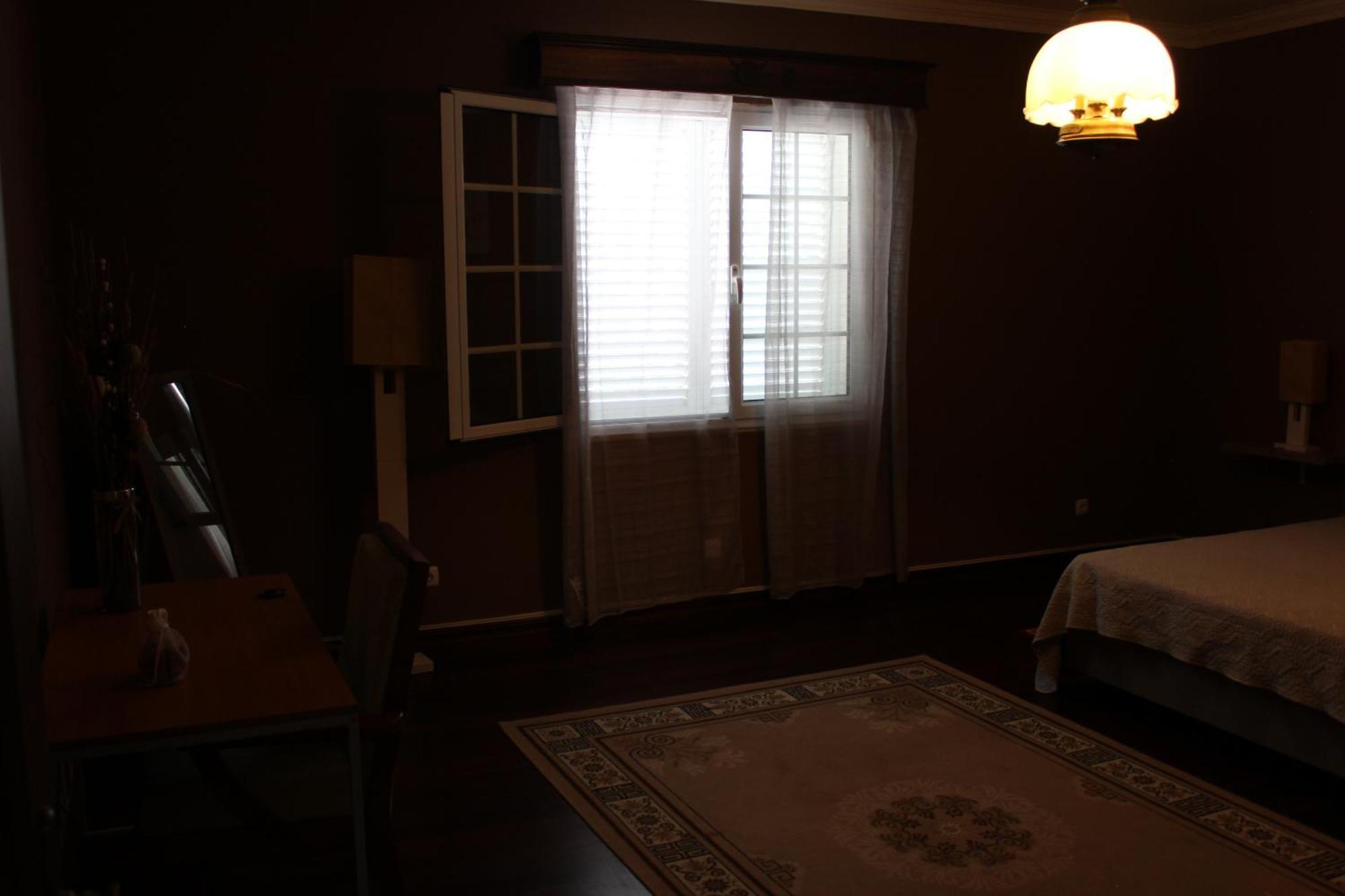 Bella Italia Populo Guest House ปอนตาเดลกาดา ภายนอก รูปภาพ